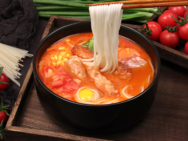 狀元米線招商加盟火熱進(jìn)行中，30平方米起可立店，簡(jiǎn)單好操作，歡迎隨時(shí)來總部考察，全國(guó)合作熱線：400-967-2208